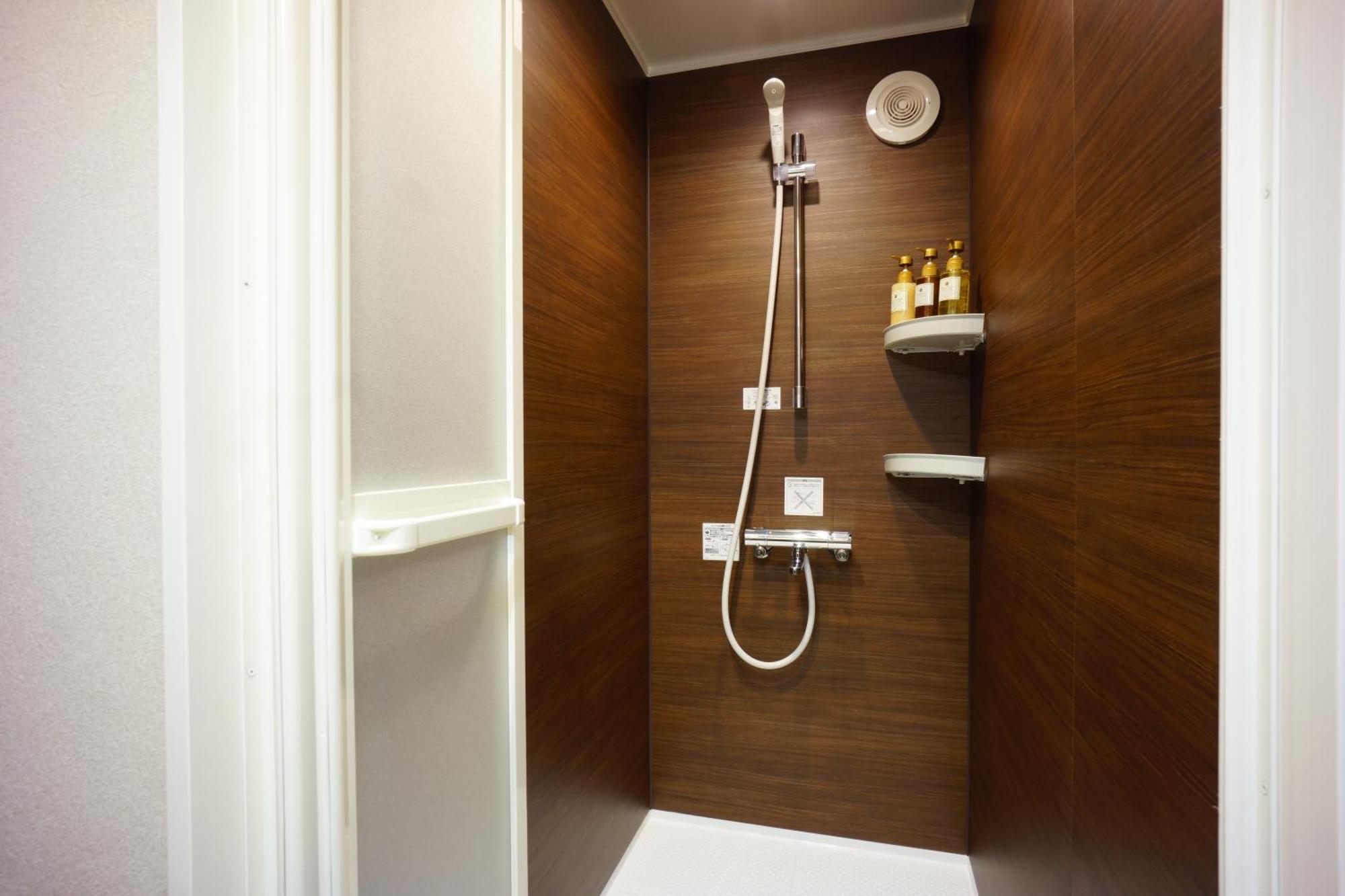 Rona Hotel طوكيو المظهر الخارجي الصورة